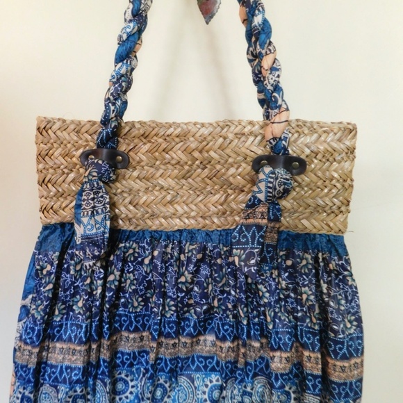 Cappelli Straworld Tote Beautiful colors Boho Bag Beach, Travel Work Handbag EUC - Picture 3 of 5